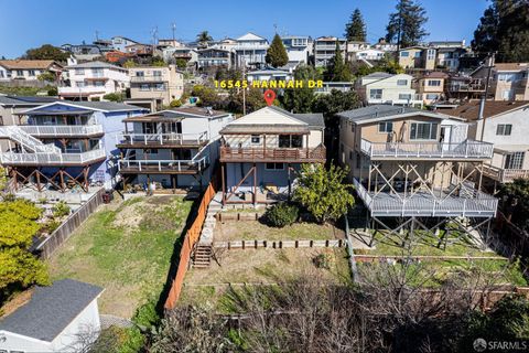 A home in San Leandro