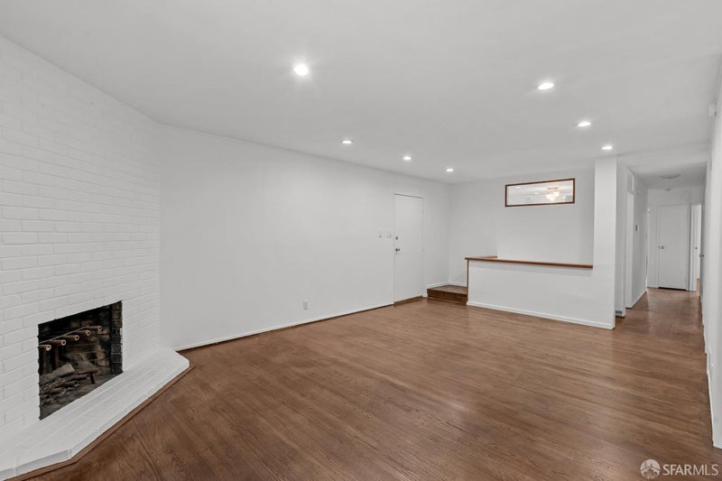 23 Gateway Drive