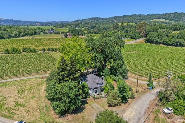 5091 DRY CREEK RD # A, HEALDSBURG, CA 95448 - Image b1c70e1ae02c2ece8e8d13d8e9638a2f/842491919