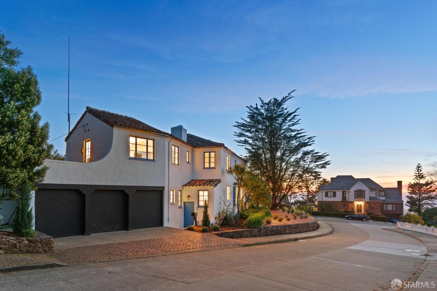 San Francisco, California 94127, United States, 5 Bedrooms Bedrooms, ,5 BathroomsBathrooms,Residential,Active,96675