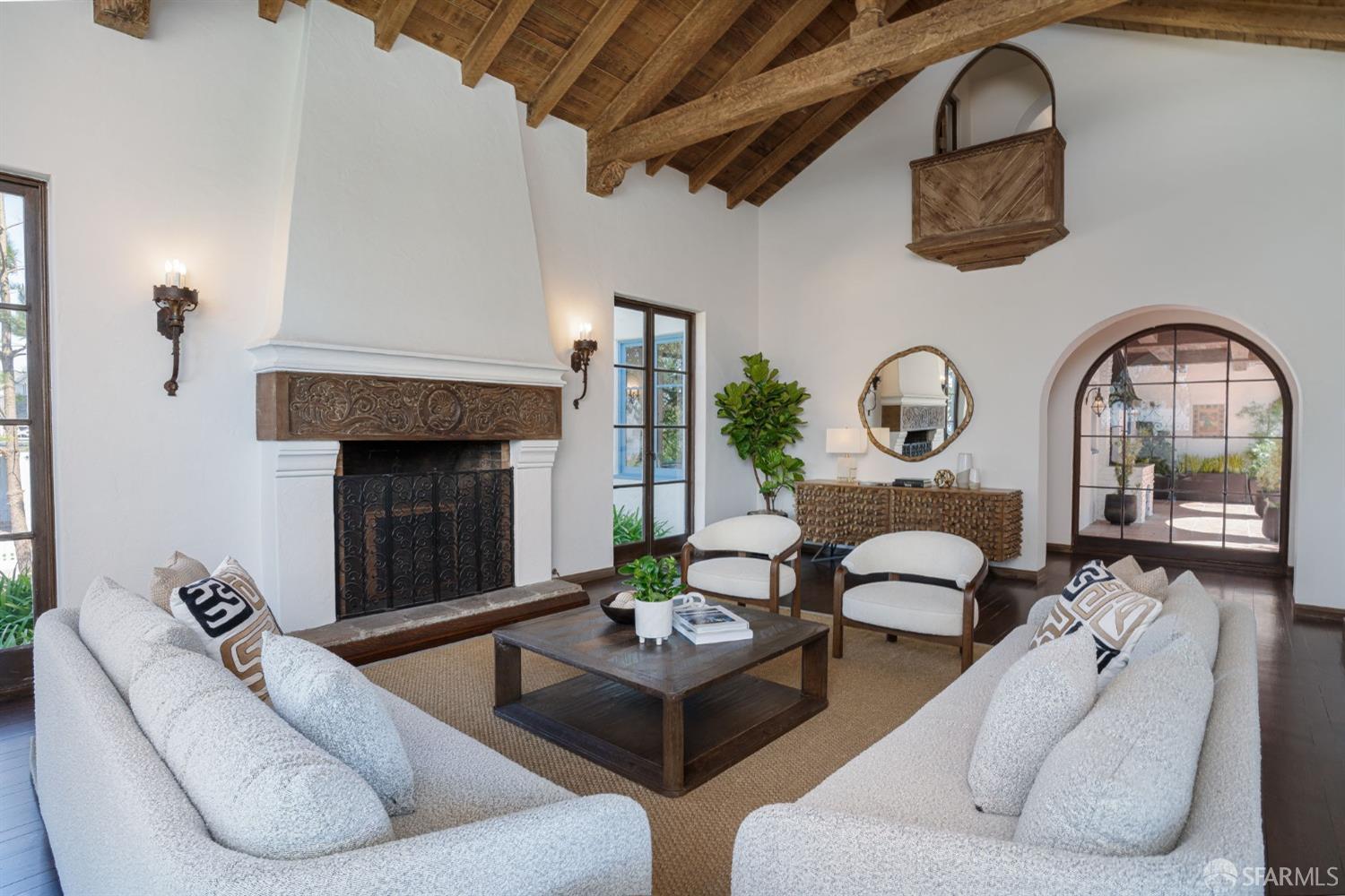 San Francisco, California 94127, United States, 5 Bedrooms Bedrooms, ,5 BathroomsBathrooms,Residential,Active,96675