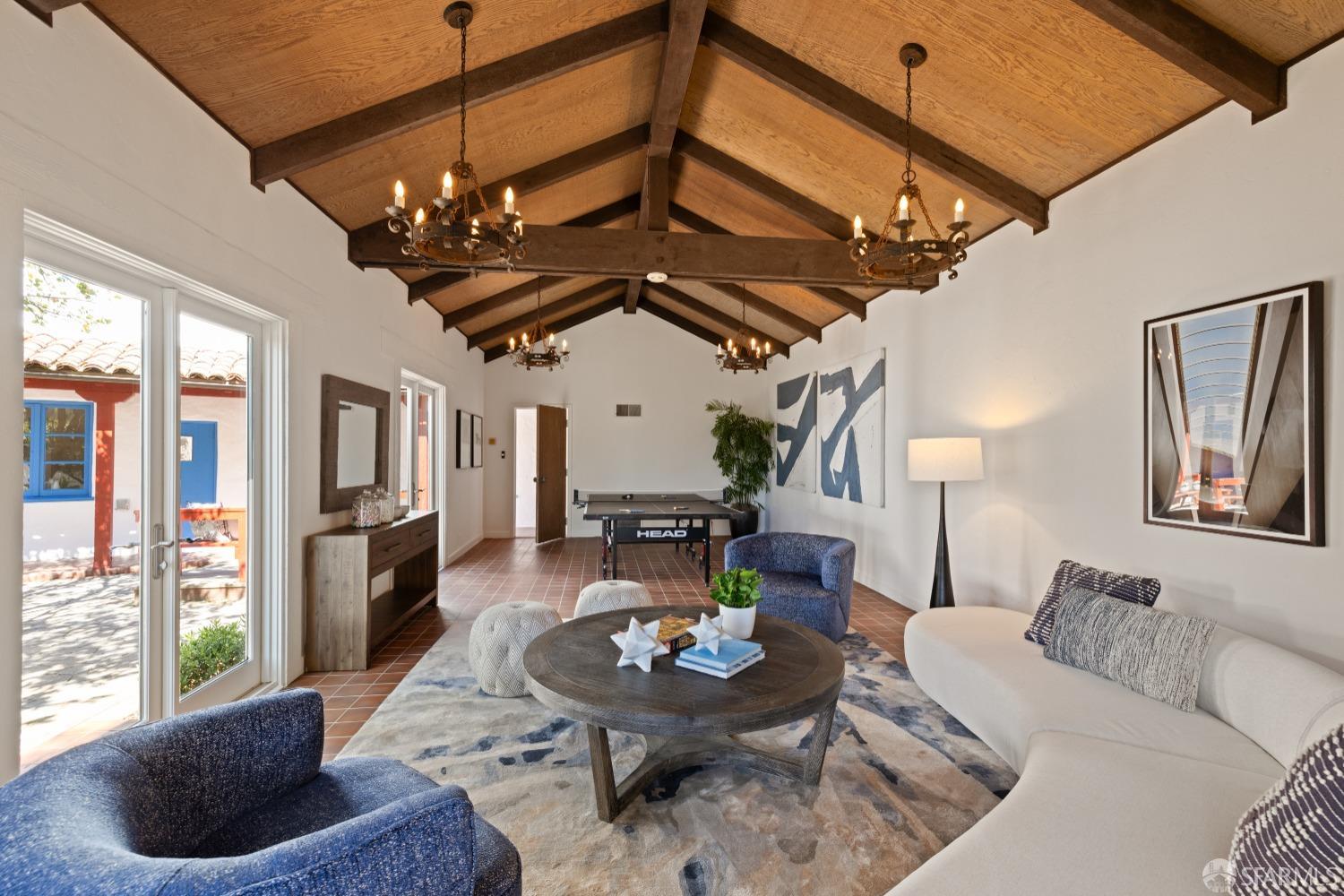 San Francisco, California 94127, United States, 5 Bedrooms Bedrooms, ,5 BathroomsBathrooms,Residential,Active,96675