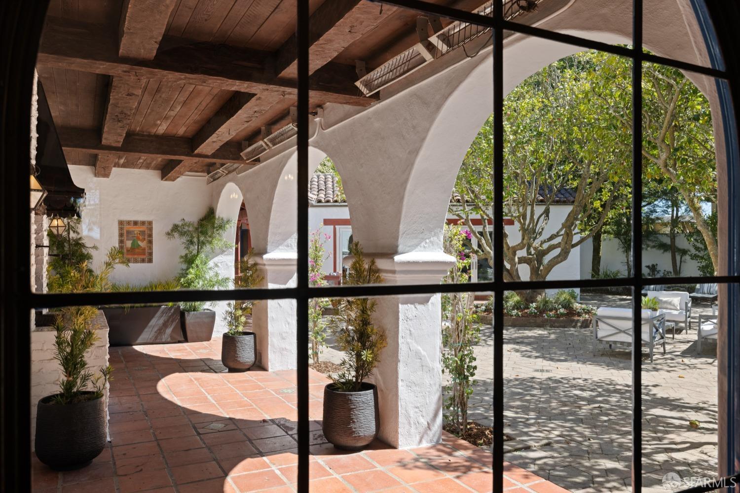 San Francisco, California 94127, United States, 5 Bedrooms Bedrooms, ,5 BathroomsBathrooms,Residential,Active,96675