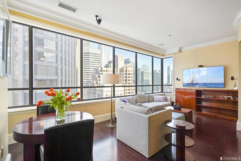 690 Market Street 1605
