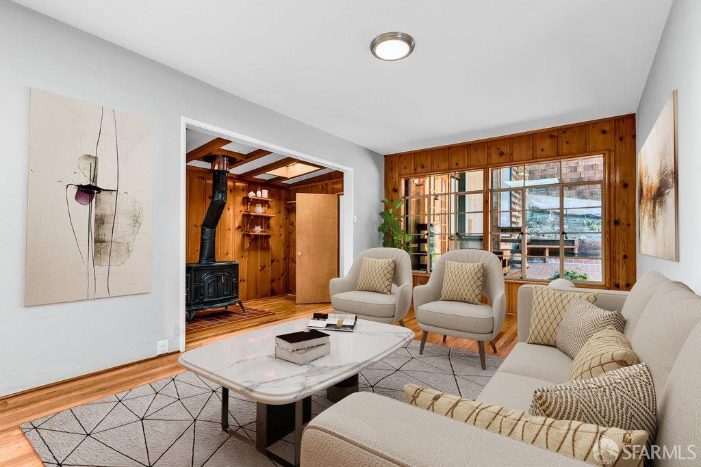 Oakland, California 94611, United States, 2 Bedrooms Bedrooms, ,2 BathroomsBathrooms,Residential,Active,217751