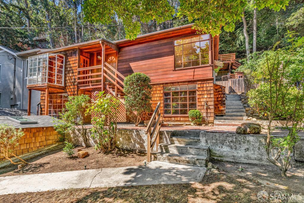 Oakland, California 94611, United States, 2 Bedrooms Bedrooms, ,2 BathroomsBathrooms,Residential,Active,217751