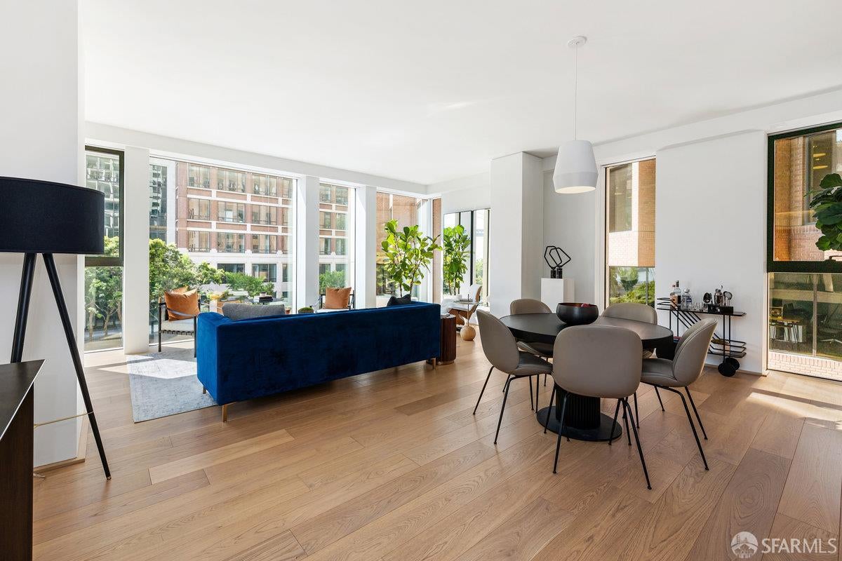 1 Steuart Lane 405