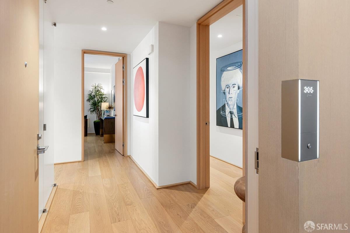 1 Steuart Lane 405