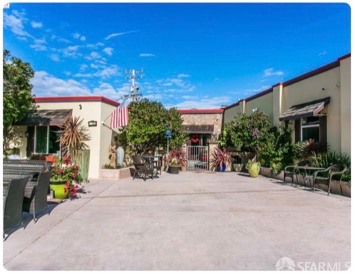 1201 La Salle Drive