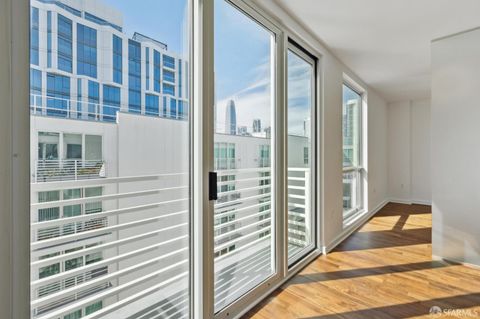 Photo of 555 4th Street #905, San Francisco, CA 94107 (MLS # 425040624)