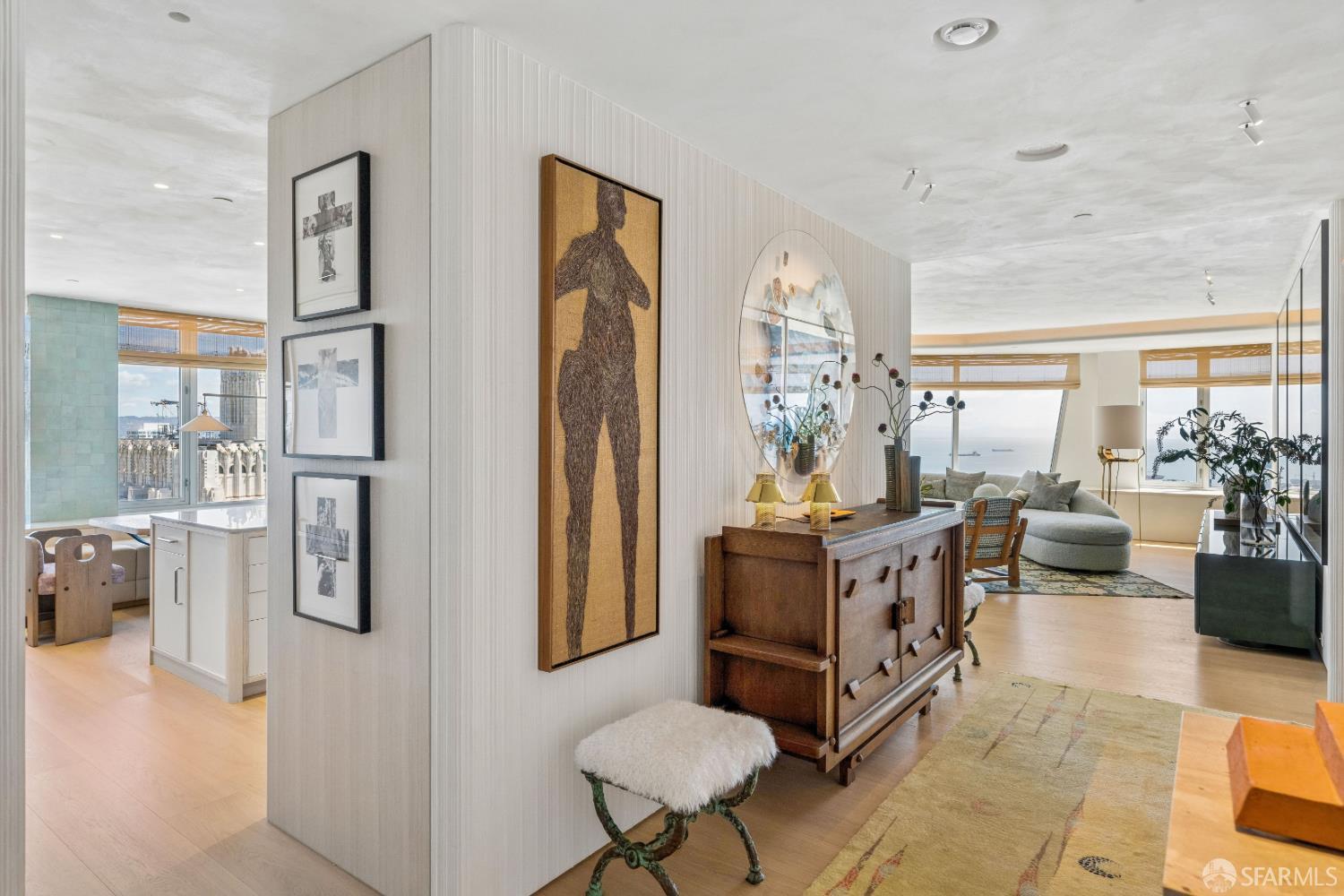 188 Minna Street 36E