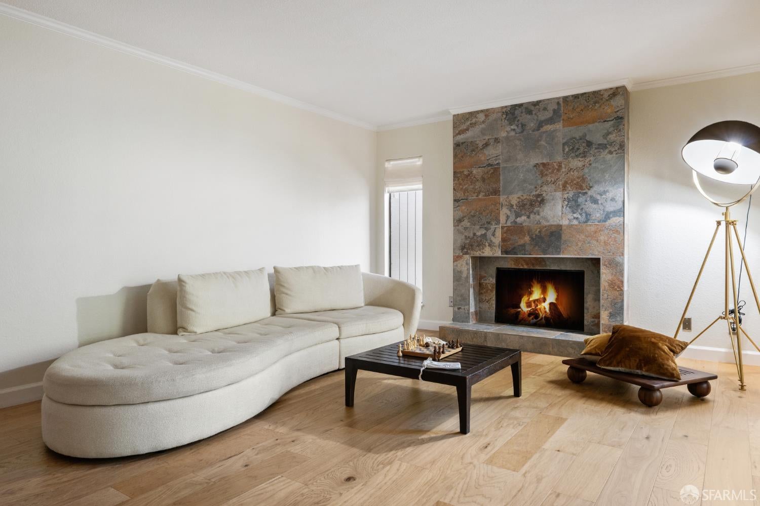 3352 La Mesa Drive 6