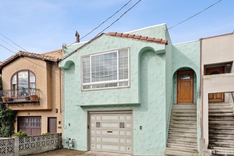 Photo of 2675 45th Avenue, San Francisco, CA 94116 (MLS # 425077873)