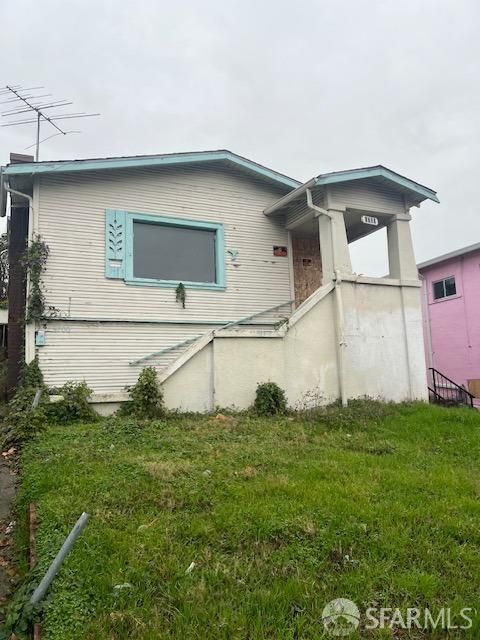 9700 Macarthur Boulevard, Oakland, CA 94605 - #: 425007937