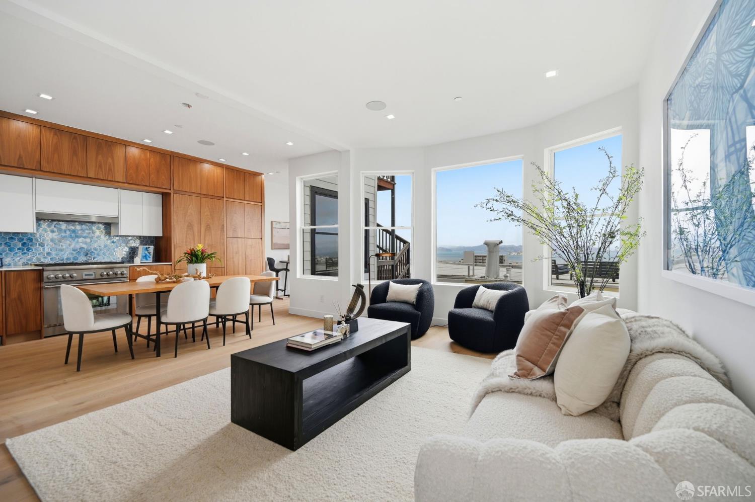 818 Green Street A