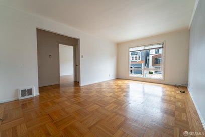 2419-2421 16th Avenue San Francisco CA 94116