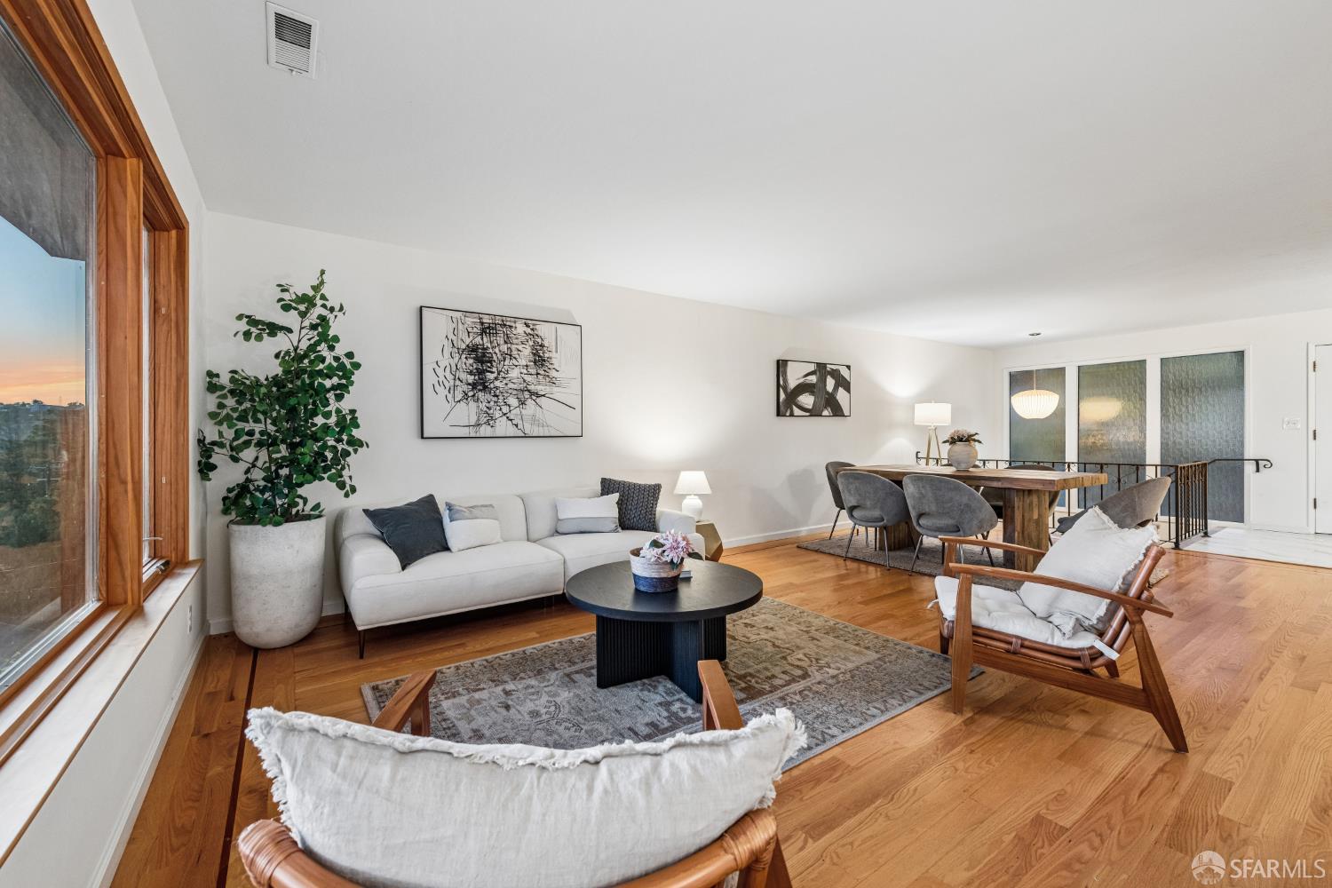 8440 Skyline Boulevard