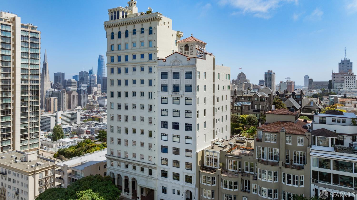 947 Green Street 2