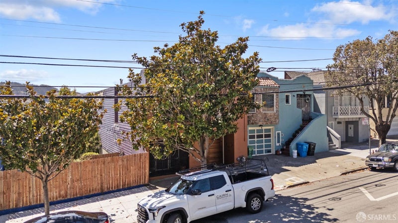 1115 Palou Avenue