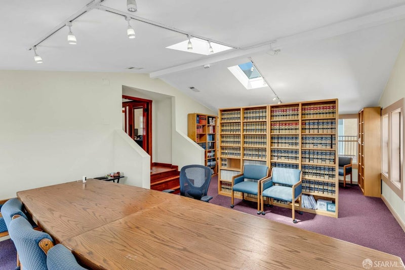 1633 University Avenue