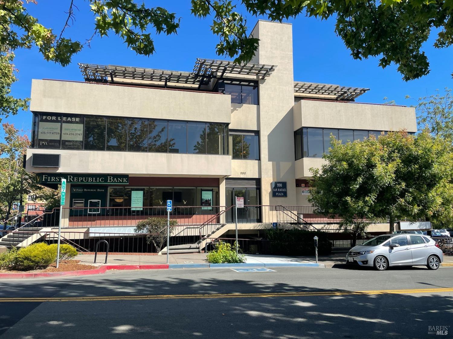 San Rafael, California 94901, United States, ,Residential,Active,82226