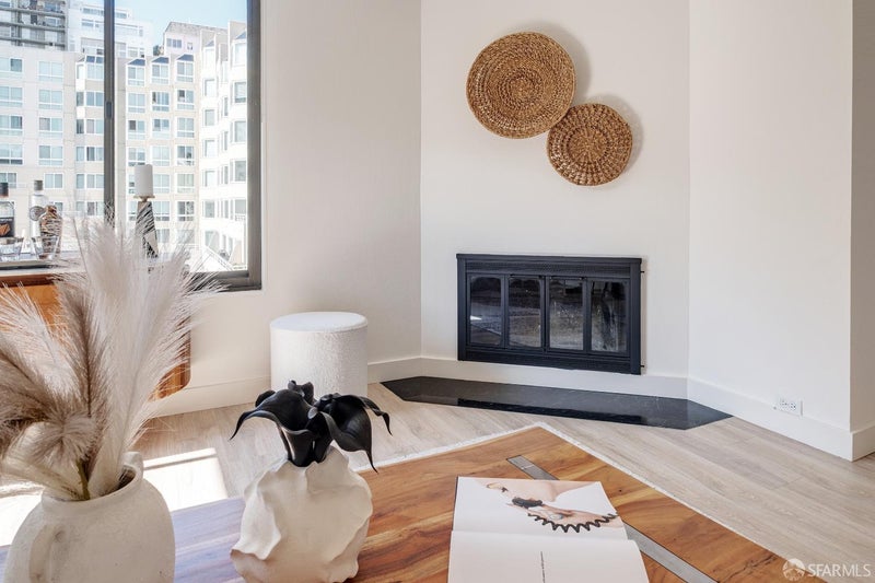 152 Lombard Street 508
