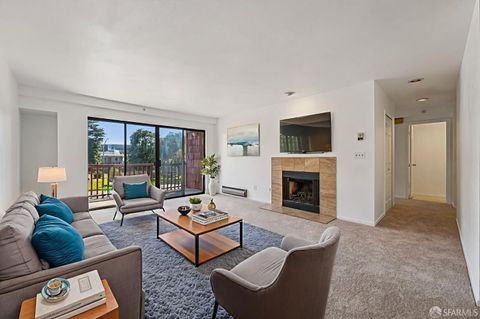 920 Mission Road Unit 15, South San Francisco, CA 94080 - #: 425056656