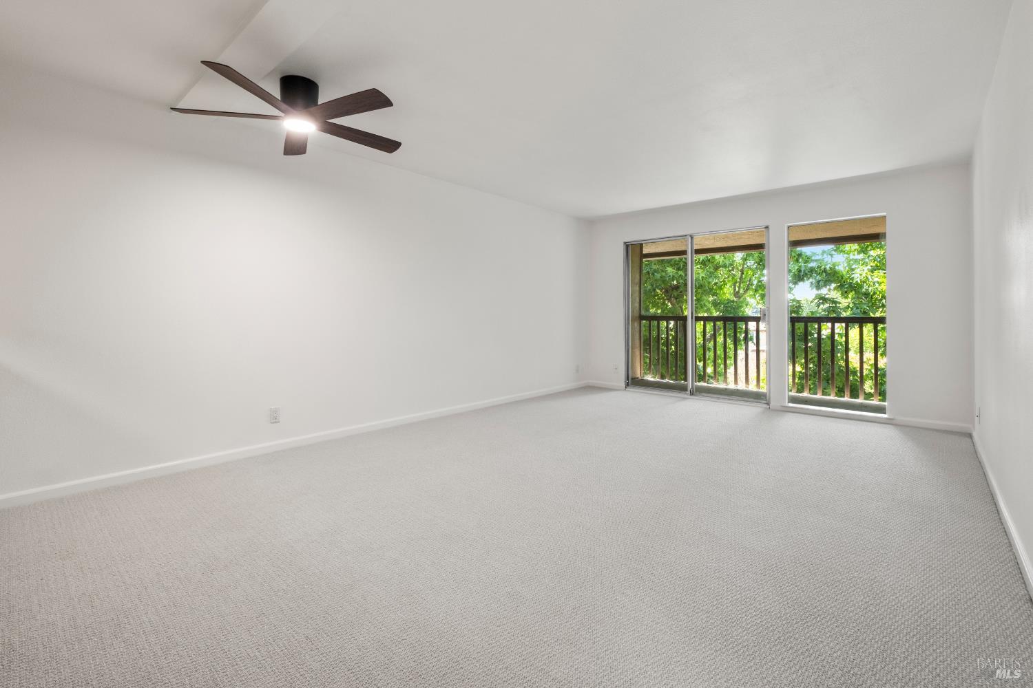 1540 Center Road Unit 381