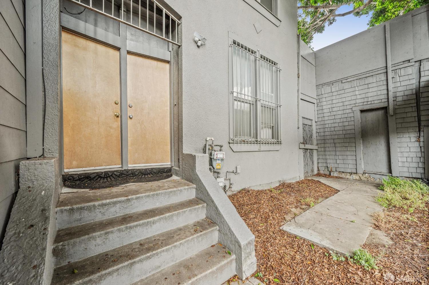 333-335 Potrero Avenue