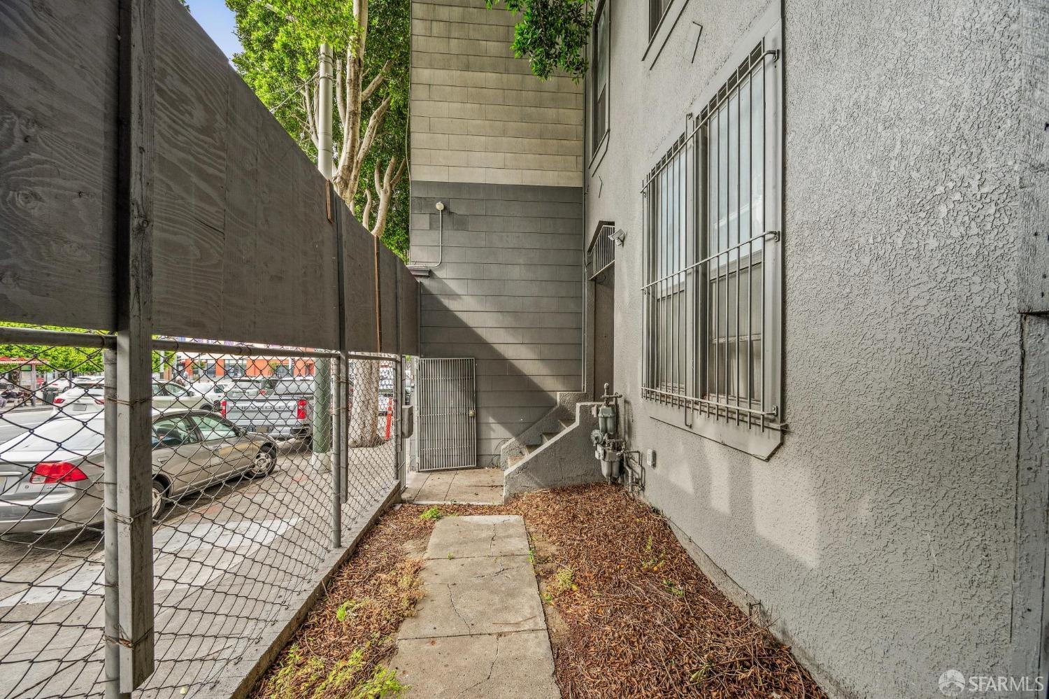 333-335 Potrero Avenue