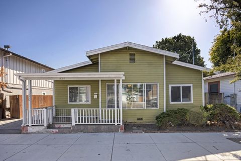 1820 Middlefield Road, Redwood City, CA 94063 - #: 423909916