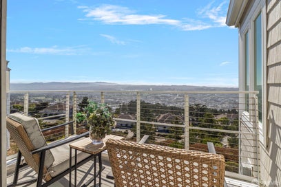 571 Pointe Pacific Drive 1 Daly City CA 94014