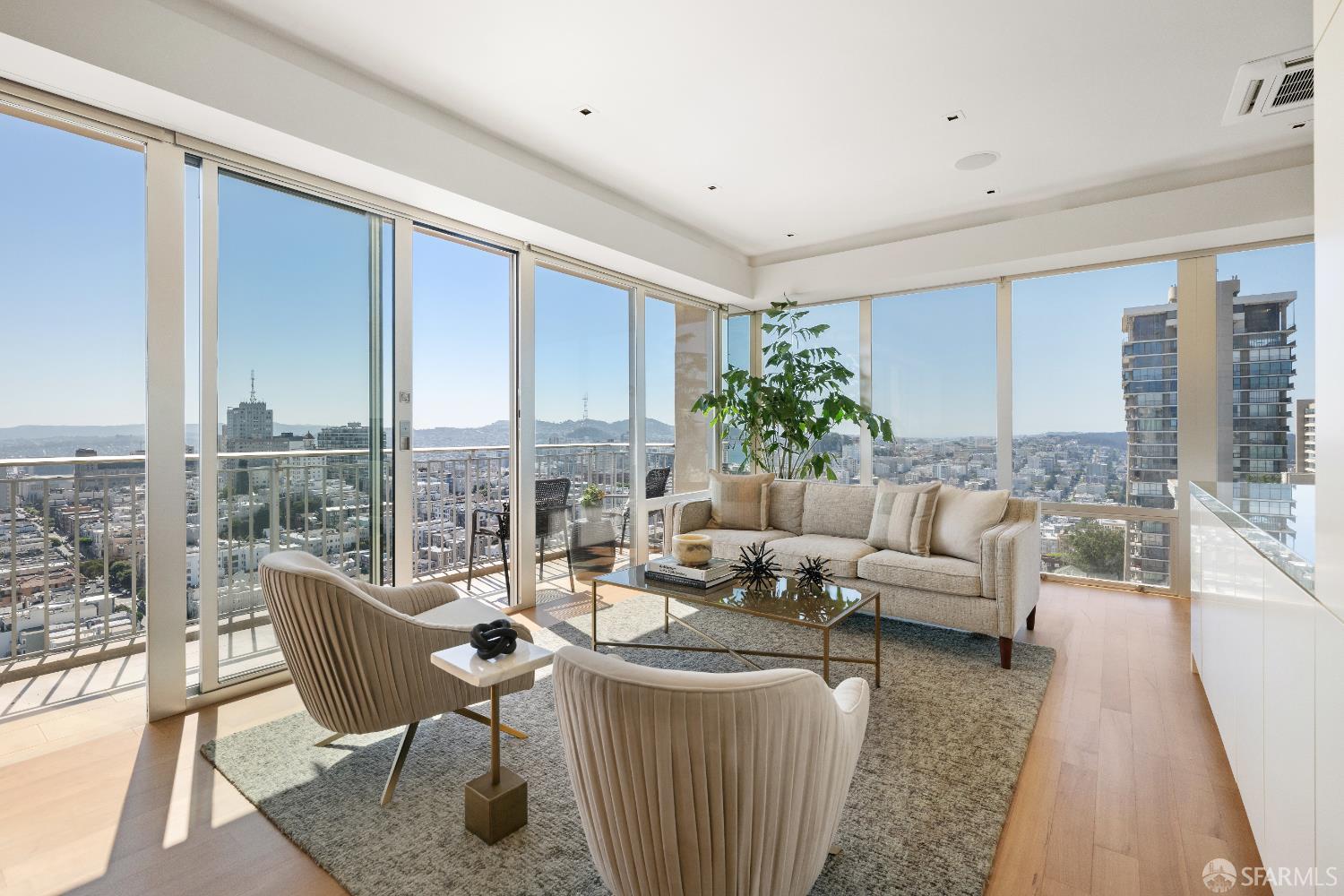1750 Taylor Street 2202, San Francisco CA 94133