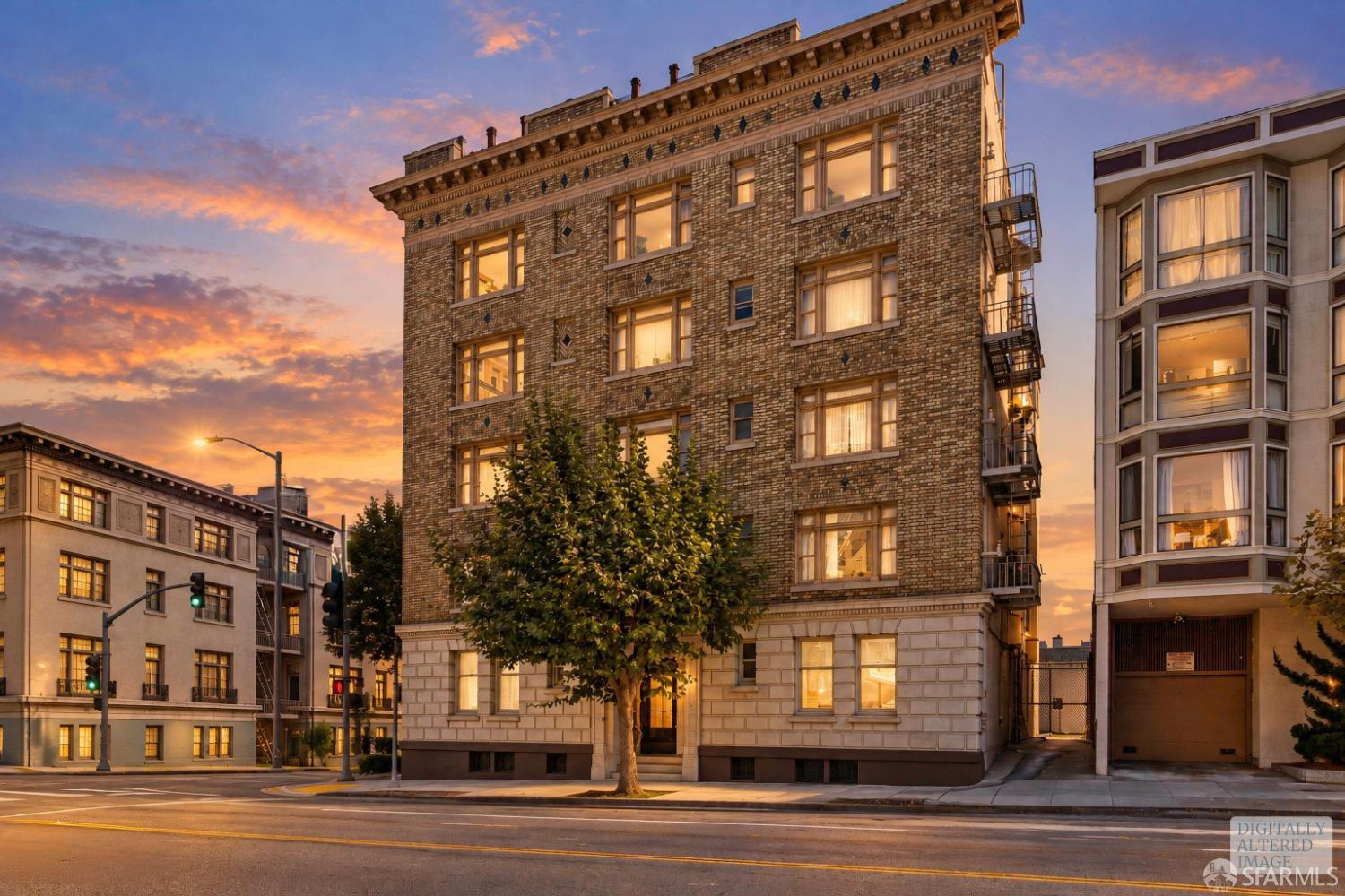 1901 California Street 4