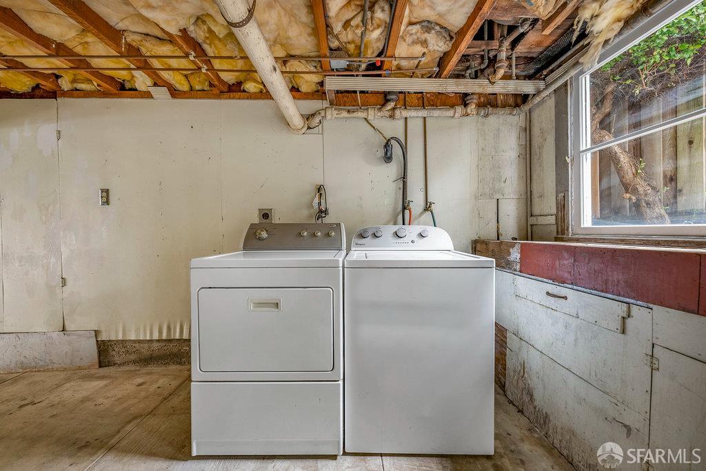 Oakland, California 94602, United States, 2 Bedrooms Bedrooms, ,Residential,Pending,209589