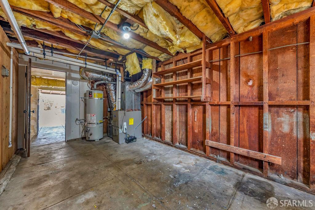 Oakland, California 94602, United States, 2 Bedrooms Bedrooms, ,Residential,Pending,209589