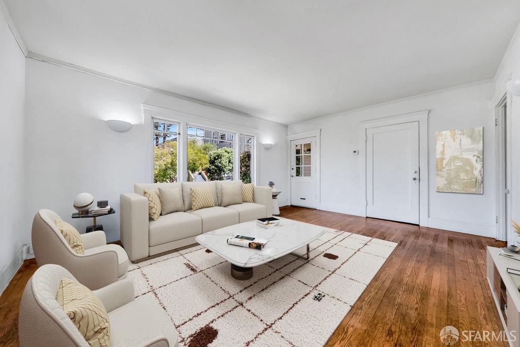 Oakland, California 94602, United States, 2 Bedrooms Bedrooms, ,Residential,Pending,209589