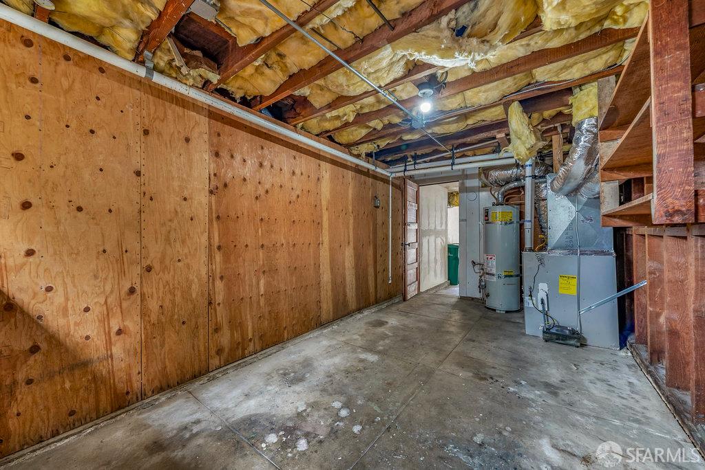 Oakland, California 94602, United States, 2 Bedrooms Bedrooms, ,Residential,Pending,209589