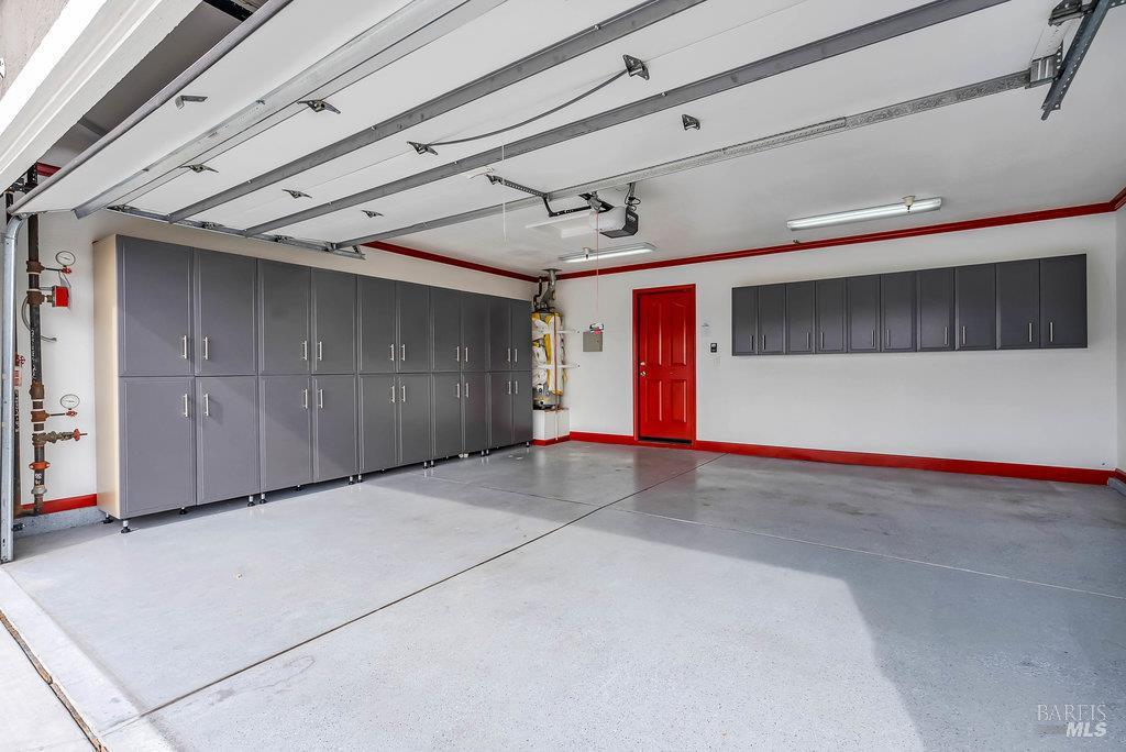 Benicia, California 94510, United States, 3 Bedrooms Bedrooms, ,3 BathroomsBathrooms,Residential,Active,237151