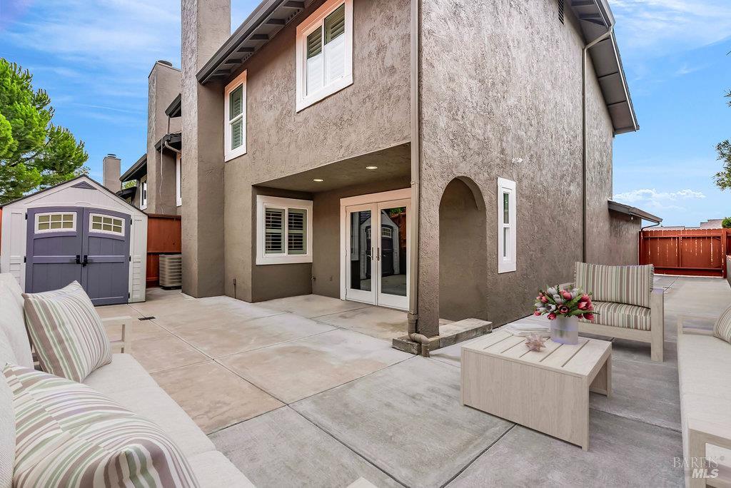 Benicia, California 94510, United States, 3 Bedrooms Bedrooms, ,3 BathroomsBathrooms,Residential,Active,237151