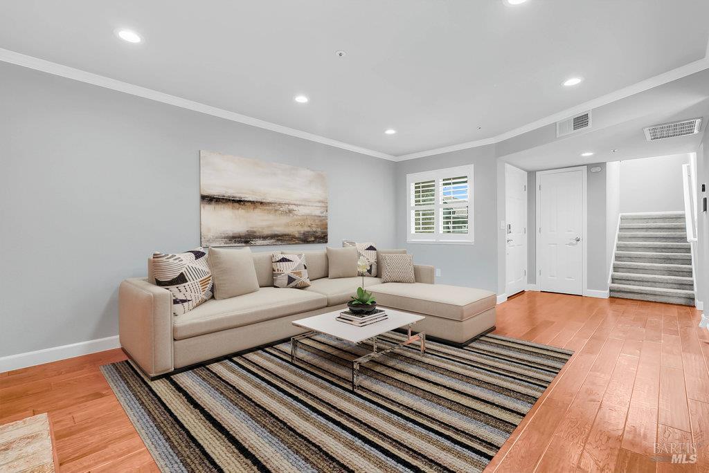 Benicia, California 94510, United States, 3 Bedrooms Bedrooms, ,3 BathroomsBathrooms,Residential,Active,237151