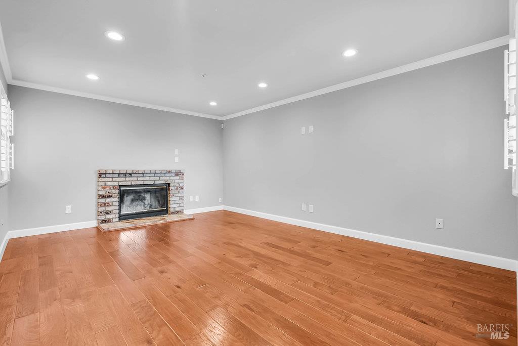 Benicia, California 94510, United States, 3 Bedrooms Bedrooms, ,3 BathroomsBathrooms,Residential,Active,237151