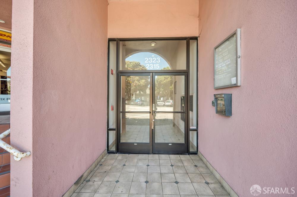 2323 Noriega Street 205