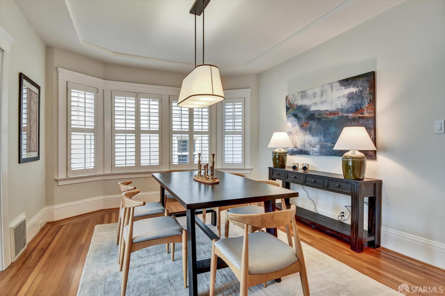 San Francisco, California 94116, United States, 4 Bedrooms Bedrooms, ,3 BathroomsBathrooms,Residential,Active,1250