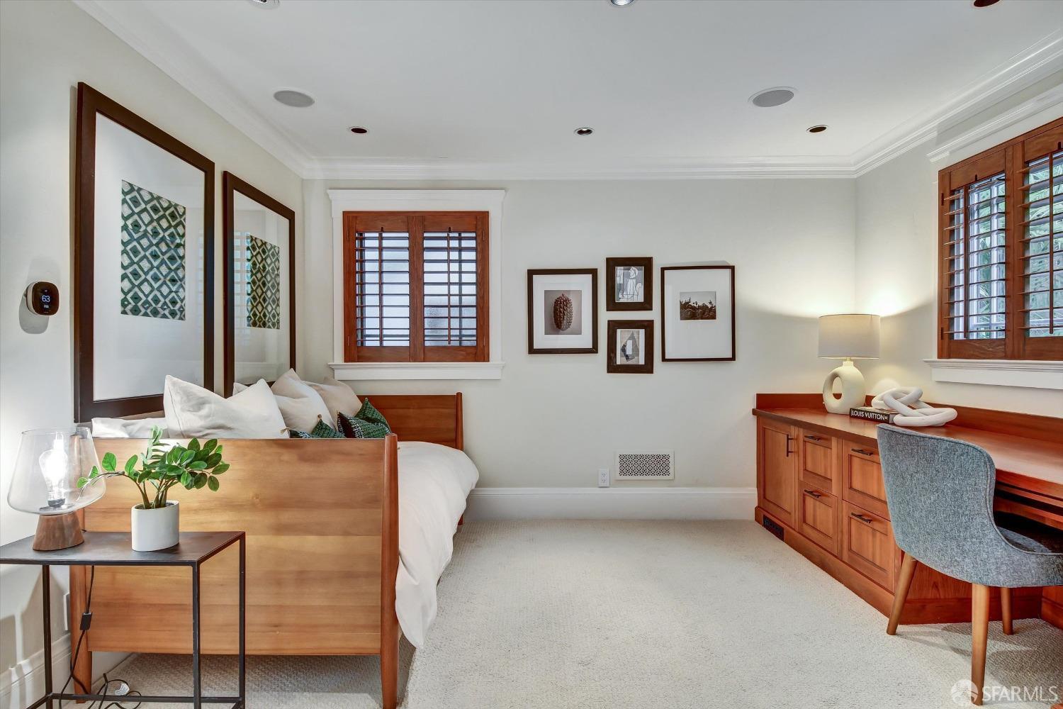 San Francisco, California 94116, United States, 4 Bedrooms Bedrooms, ,3 BathroomsBathrooms,Residential,Active,1250