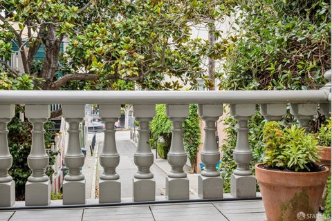 8 Charlton Court, San Francisco, CA 94123
