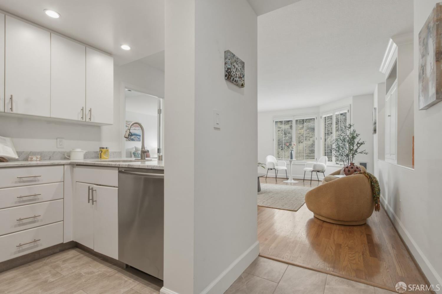 111 Chestnut Street 402