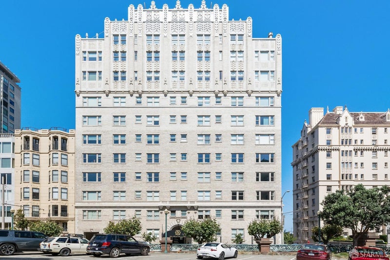 1100 Sacramento Street 404