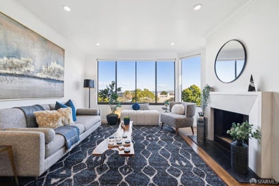 156 Lombard Street 32 San Francisco CA 94111