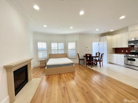 Featured picture for the property 424077894